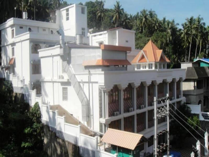 Indraprastha Beach Resort Varkala Exteriér fotografie